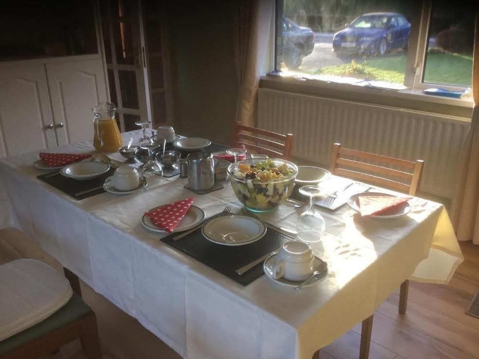 Hillview House Bed & Breakfast Cootehill Bagian luar foto